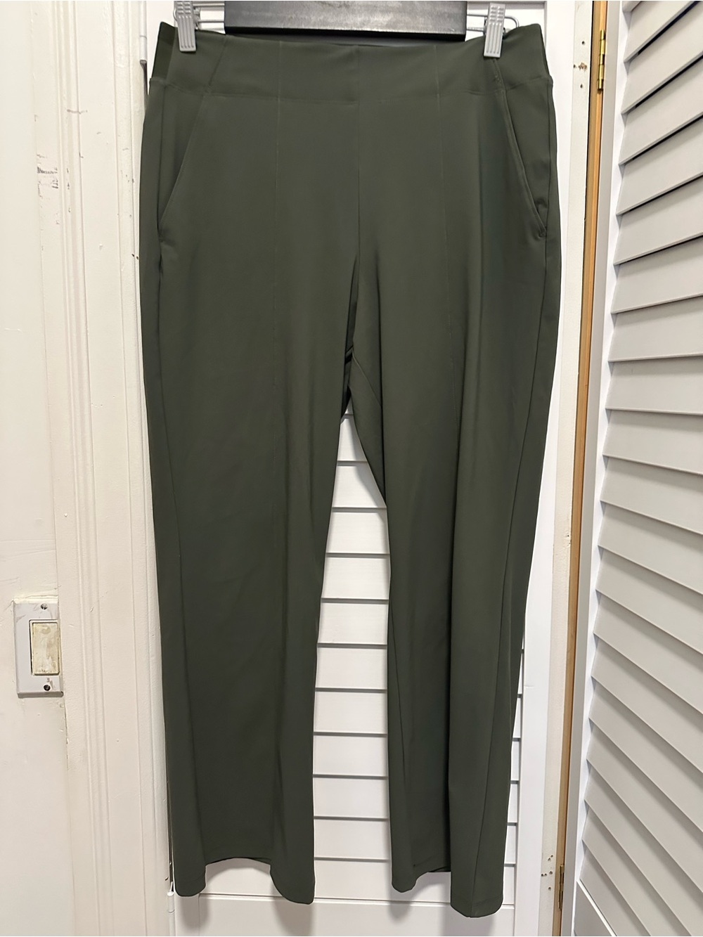Athleta Olive Green Pant